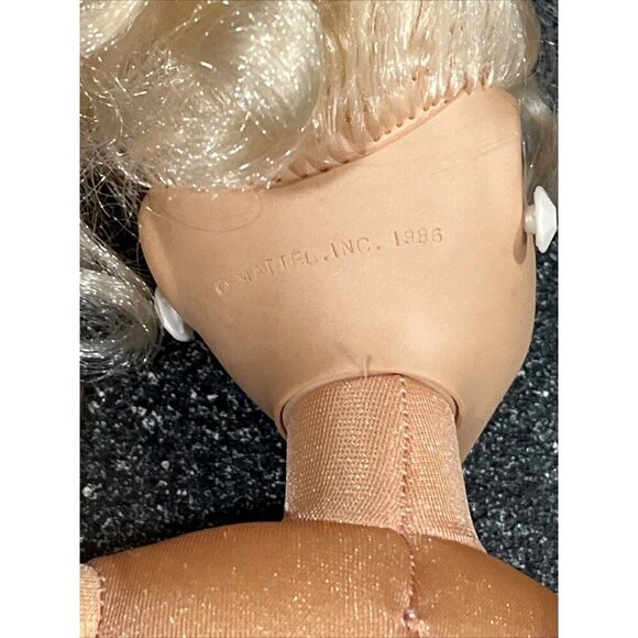 Vintage Mattel 1986 Hot Looks 18" Fashion Doll Blonde outfits wedding dress comb - Picture 8 of 16